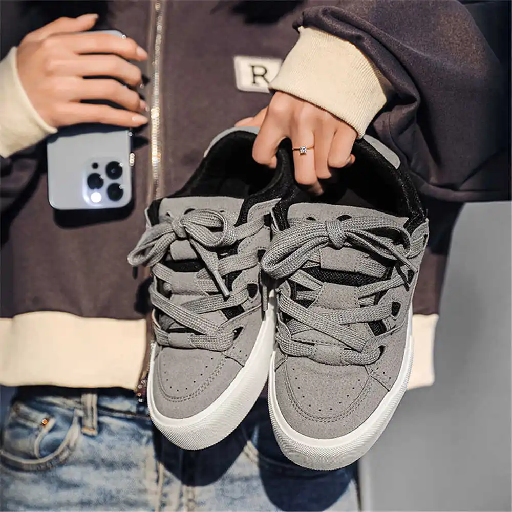 Tech Accessories Products - Con allacciatura Scarpe da scuola da